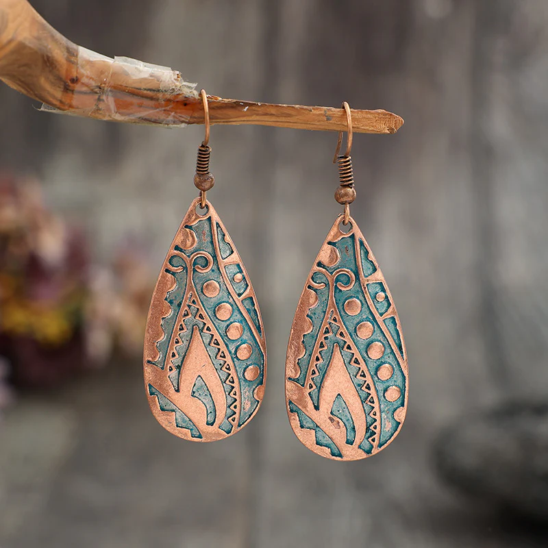 Vintage dangling bronze drop earrings