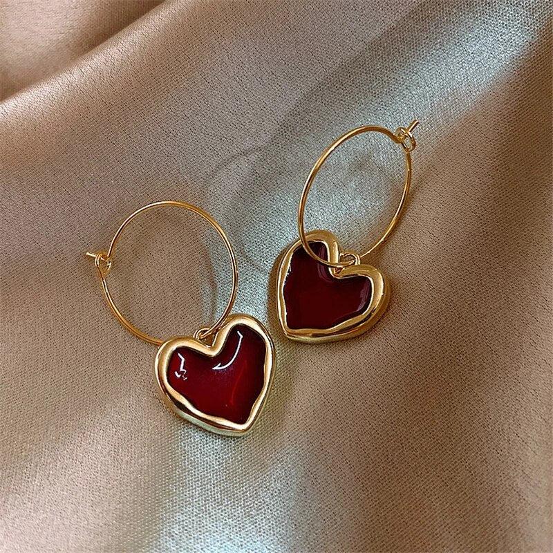 Heart earrings in gold